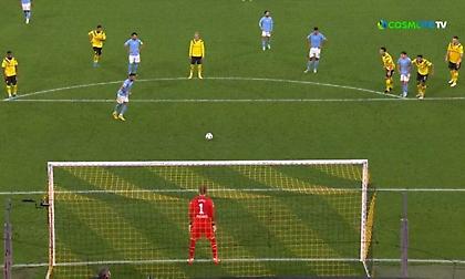 Μεγάλη ευκαιρία για τη Μάντσεστερ Σίτι - Έχασε πέναλτι ο Μαχρέζ