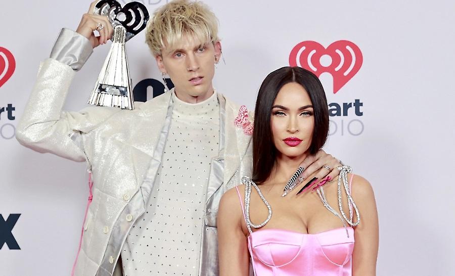 Το παράξενο μήνυμα της Μέγκαν Φοξ στον Machine Gun Kelly: «Σκότωσέ με ή άφησέ με έγκυο»