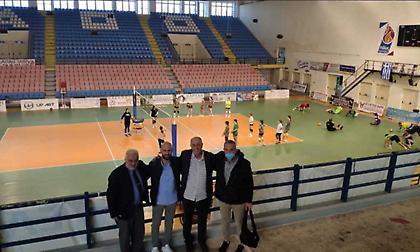 Ενθουσιασμένη με τις εγκαταστάσεις στην Ορεστιάδα η αντιπροσωπεία της Βαλκανικής Ένωσης πινγκ πονγκ