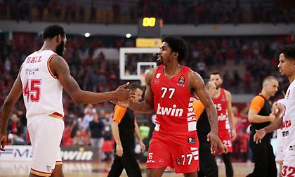 Ολυμπιακός- Μονακό: Η παρακάμερα του αγώνα