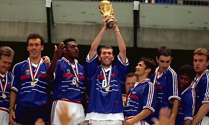 Ζινεντίν Ζιντάν: Από το μηδέν, στη «διάλυση» των στερεοτύπων και την κορυφή του ποδοσφαιρικού κόσμου