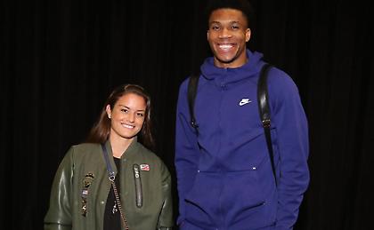 Αποθέωσε Σάκκαρη και Τσιτσιπά ο Γιάννης Αντετοκούνμπο