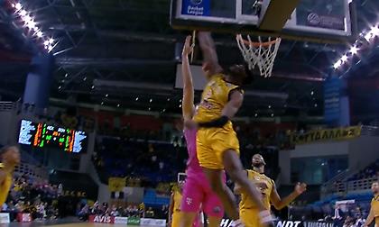 Κορυφαία φάση του Οκτωβρίου στο BCL από τον ΜακΓκρίφ της ΑΕΚ