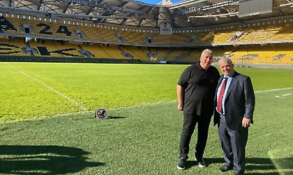 Επισκέφτηκε την Opap Arena ο Μπούσης και συνεχάρη τον Μελισσανίδη