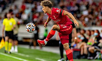 Βασικός ο Τσιμίκας στο Λίβερπουλ - Νάπολι