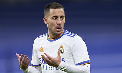 Άστον Βίλα: Στη λίστα της ο Αζάρ