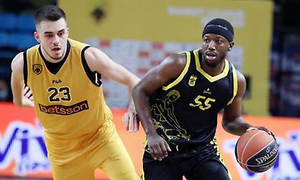 Άρης: Ενοχλήσεις στη γάμπα ο Χάγκινς