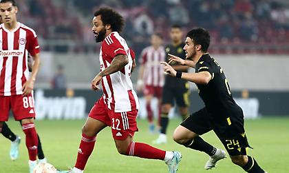 Τα highlights της ήττας του Ολυμπιακού από τη Ναντ στο «Γ. Καραϊσκάκης»