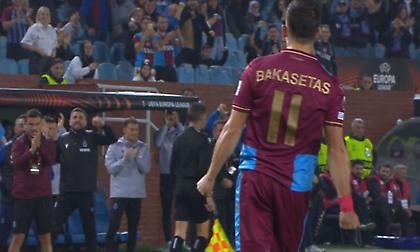 Με γκολάρα του Μπακασέτα 1-0 η Τράμπζονσπορ τη Φερεντσβάρος!