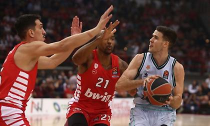 Μπολομπόι: «Τα λάθη έπαιξαν τον ρόλο τους - Χάσαμε ενώ έπρεπε να κερδίσουμε»