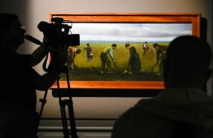 Ακτιβιστές... έλουσαν με σούπα πίνακα του Βαν Γκογκ στην Ιταλία - Δείτε βίντεο