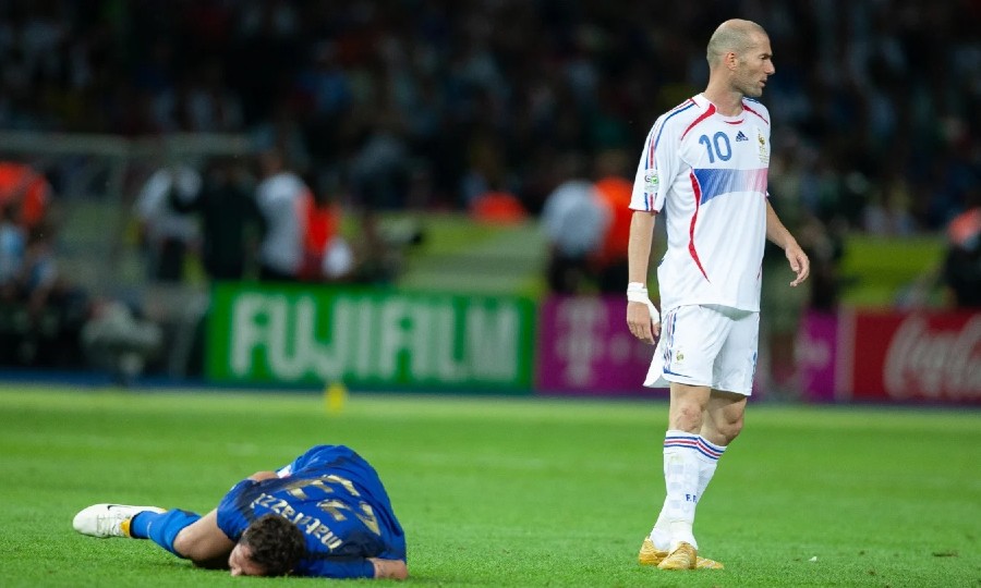 Quando Zidane ha concluso la sua carriera con un cucciolo