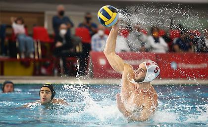 Σίφουνας ο Ολυμπιακός, διέλυσε 25-0 την ΑΕΚ!