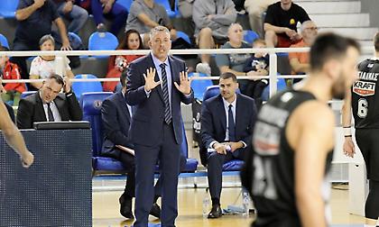 Παπαθεοδώρου: «Φτάσαμε εδώ 47 ετών και θα φύγουμε... 250!»