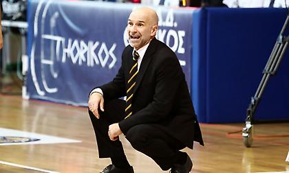 Καντζούρης: «Για δυόμιση περιόδους παίζαμε με αφέλεια»