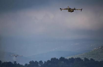 Παπίκιο όρος: Υπό έλεγχο το μεγαλύτερο μέρος της περιμέτρου της φωτιάς που καίει 17 ημέρες