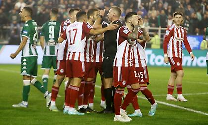 Η φωτογραφία από το πέναλτι στη Λεωφόρο, που λέει πολλά και η άρνηση του Κέλετ να σχολιάσει