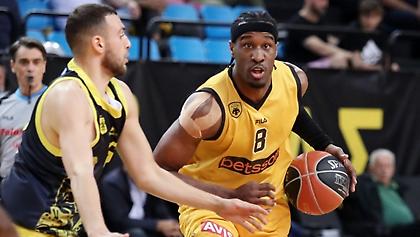 ΜακΓκρίφ: «Δεν έχω δει ξανά στο παρελθόν στήριξη όπως των οπαδών της ΑΕΚ»