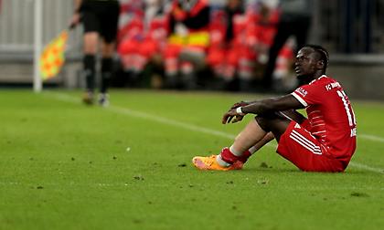 Αποχώρησε τραυματίας ο Μανέ από το Μπάγερν-Βέρντερ