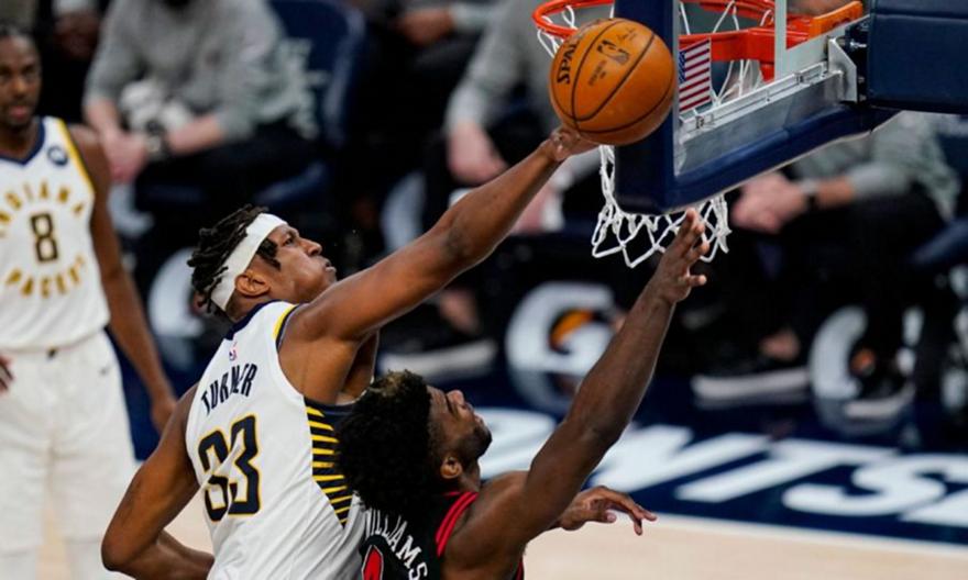 Τέρνερ: «Είμαι ο κορυφαίος μπλοκέρ στον κόσμο»