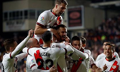 Γονάτισε στο «Βαγιέκας» από τη Ράγιο η θλιβερή Ρεάλ