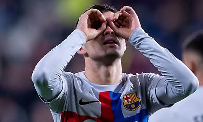 Ανατροπάρα με 10 παίκτες στην Παμπλόνα η Μπάρτσα και +5 από Ρεάλ!