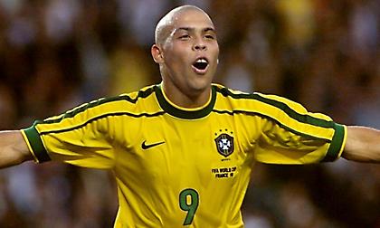 Ρονάλντο Ναζάριο: Η φανέλα με το νούμερο 9