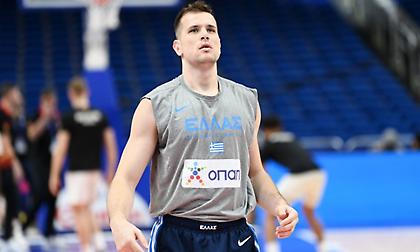 Θλάση ο Αγραβάνης - Χάνει Λετονία