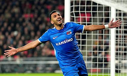 Παυλίδης λαμπρός οδηγεί την Άλκμααρ, σπουδαίο «διπλό» στο Αϊντχόφεν!