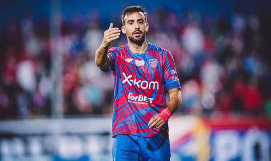 Γκολ ο Σβάρνας με κεφαλιά-ψαράκι στο Ζαγκλέμπιε-Ράκοφ!