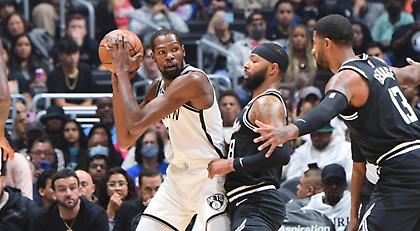 Λύγισαν τους Κλίπερς μέσα στο Λος Άντζελες οι Νετς!