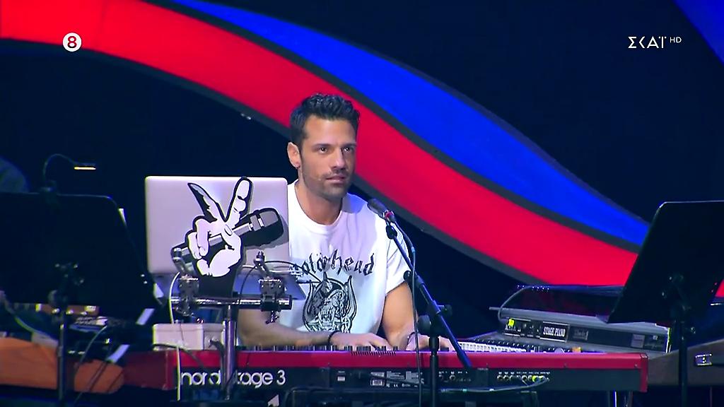 The Voice of Greece: Οι κριτές έγιναν μπάντα για χάρη της… Παυλίνας!