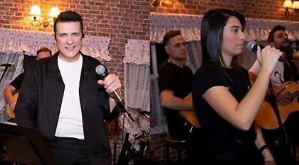 Τζένη Γεωργιάδη: Λαμπερή πρεμιέρα στο πλευρό του Χρίστου Αντωνιάδη