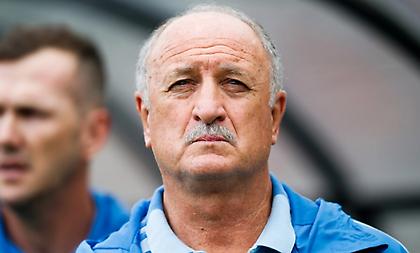 Αποσύρεται από την προπονητική ο Σκολάρι