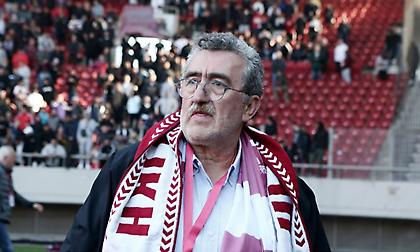 Αραβαντινός στον bwinΣΠΟΡ FM: «Είμαι περισσότερο Ολυμπιακός και μετά Προοδευτική»