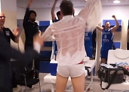 Πανηγύρισε με το… σώβρακο την πρόκριση της Ιταλίας στο Παγκόσμιο ο Ποτσέκο