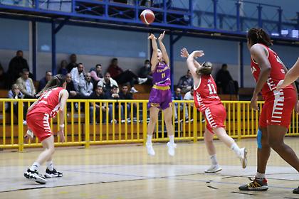 Α1 Γυναικών: Εξ αναβολής νίκη για Εσπερίδες