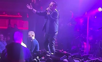 «Βουνό» τα λουλούδια για τον Λευτέρη Πανταζή