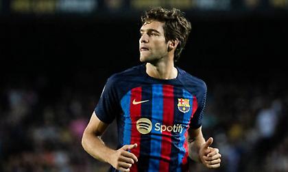 Προσφέρει νέο διετές συμβόλαιο στον Μάρκος Αλόνσο η Μπαρτσελόνα