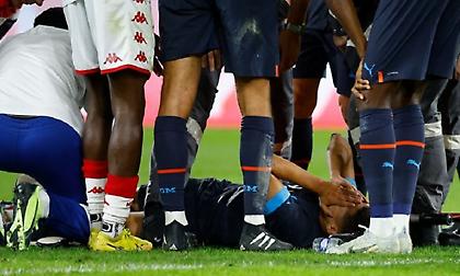 Τραυματίστηκαν και έμειναν με το «εισιτήριο» για Κατάρ στο… χέρι