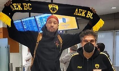 Έφτασε στην Αθήνα για την ΑΕΚ ο Αϊζάια Μάιλς