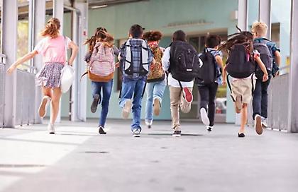 Παγκόσμια Ημέρα για τα Δικαιώματα του Παιδιού: Τι πρέπει να αλλάξει για να γίνονται σεβαστά