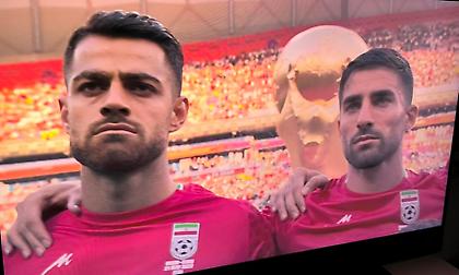 Ηχηρό μήνυμα από τους παίκτες του Ιράν: Δεν τραγούδησαν τον εθνικό ύμνο!