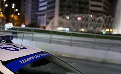 Ομόνοια: Προσπάθησαν να διαφύγουν με κλεμμένο όχημα και να εμβολίσουν αστυνομικούς