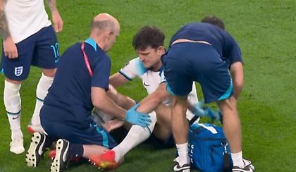 Ανησυχία στην Αγγλία με Μαγκουάιρ: Αποχώρησε με πρόβλημα (pics)