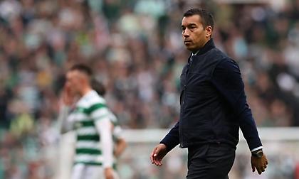 Ρέιντζερς: Απέλυσε Φαν Μπρόνκχορστ