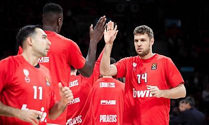 Ζέρβας: «Έχει τα εργαλεία για να κερδίσει τη Μακάμπι ο Ολυμπιακός»