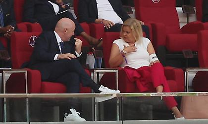 Με περιβραχιόνιο One Love δίπλα στον Ινφαντίνο η Υπουργός Εσωτερικών της Γερμανίας