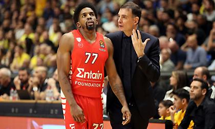 Ζέρβας: «Ο Ολυμπιακός με το κλειστό ροτέισον δεν μπόρεσε να ακολουθήσει τη Μακάμπι»