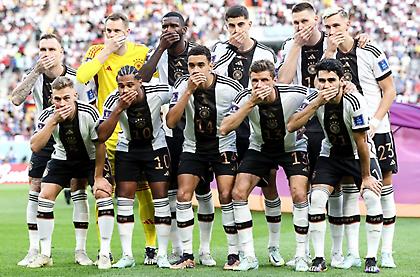 Οι πρώτες μικρές νίκες του ποδοσφαίρου και τα παράδοξα που συνεχίζονται...